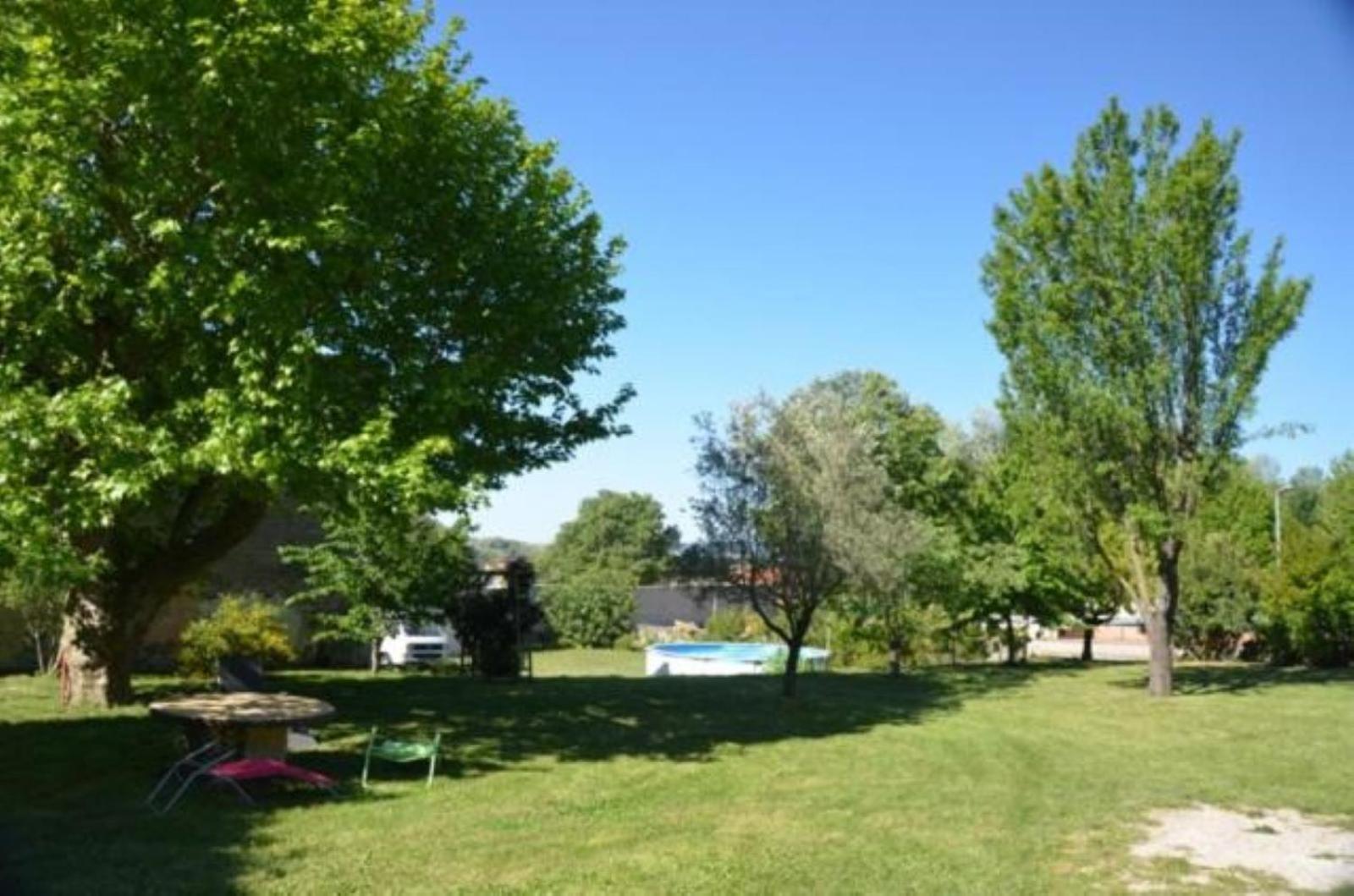 Chez Germaine Vila Les Granges-Gontardes Exterior foto