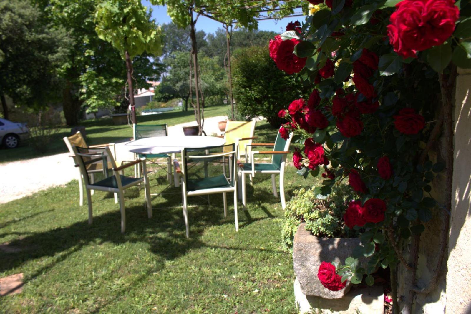 Chez Germaine Vila Les Granges-Gontardes Exterior foto